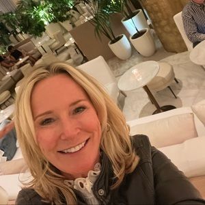 Meet your Posher, Sally